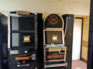Zabezpieczone nielegalne automaty do gier hazardowych